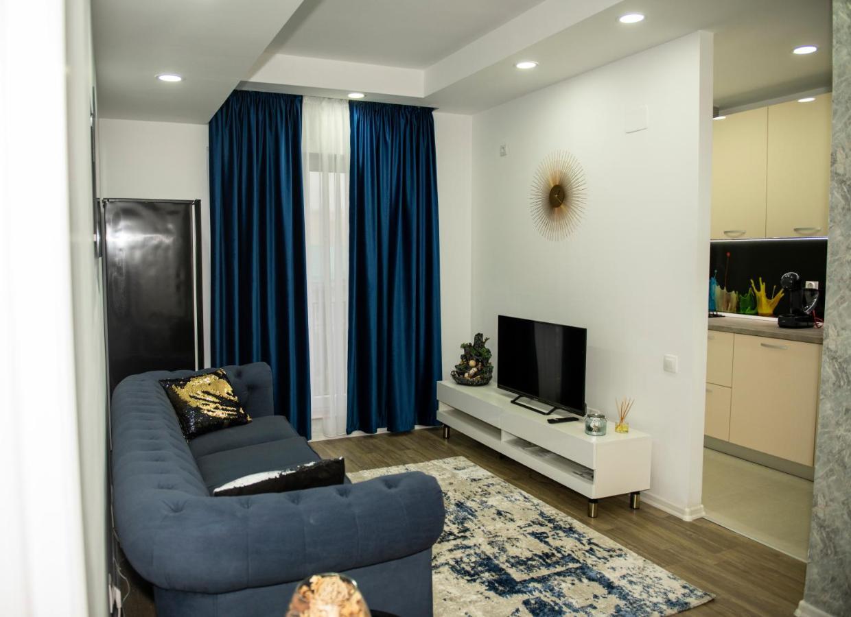 Raphael Apartment North Bucharest Cosmopolis Stefanestii de Jos Екстериор снимка