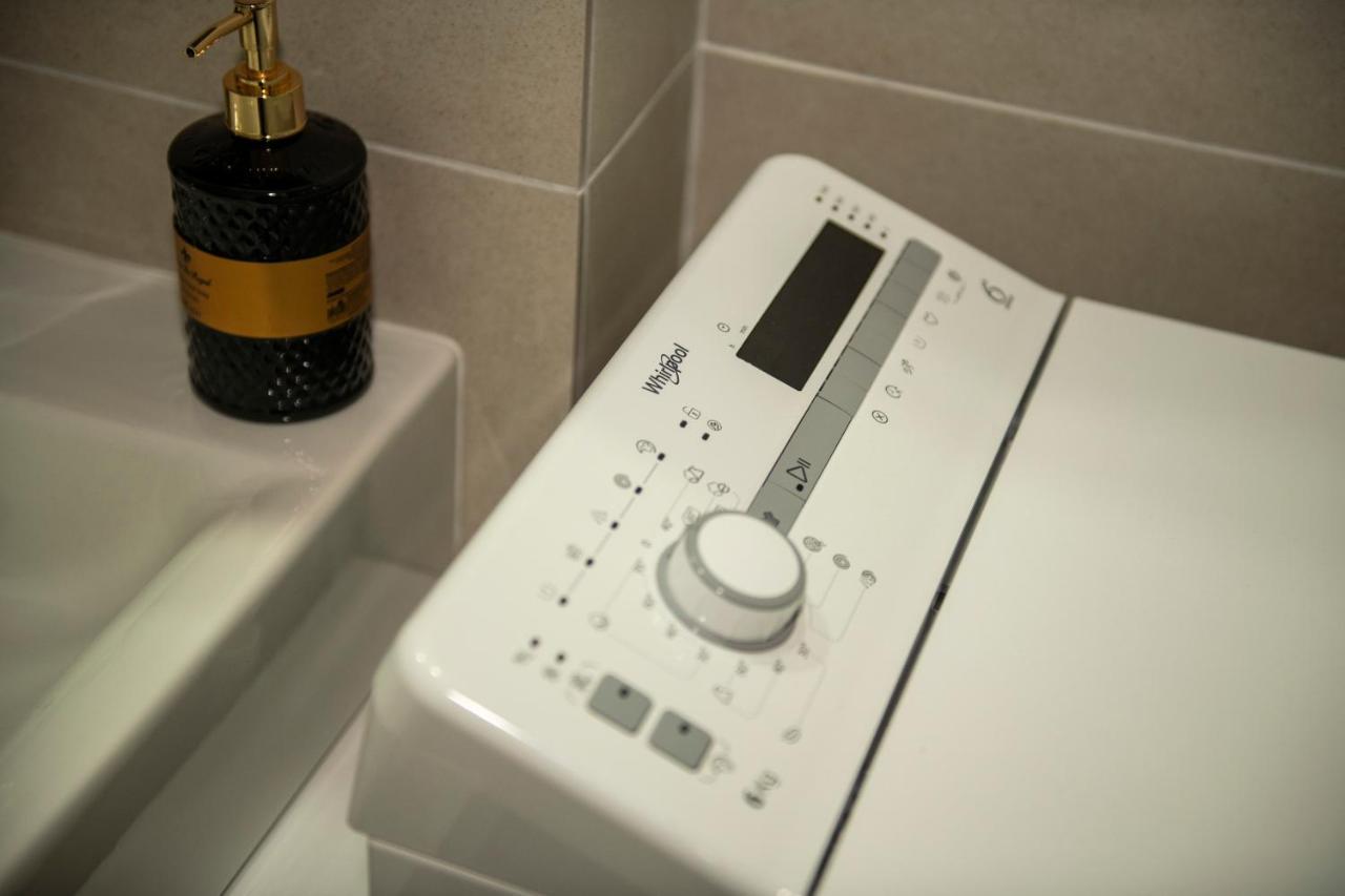Raphael Apartment North Bucharest Cosmopolis Stefanestii de Jos Екстериор снимка